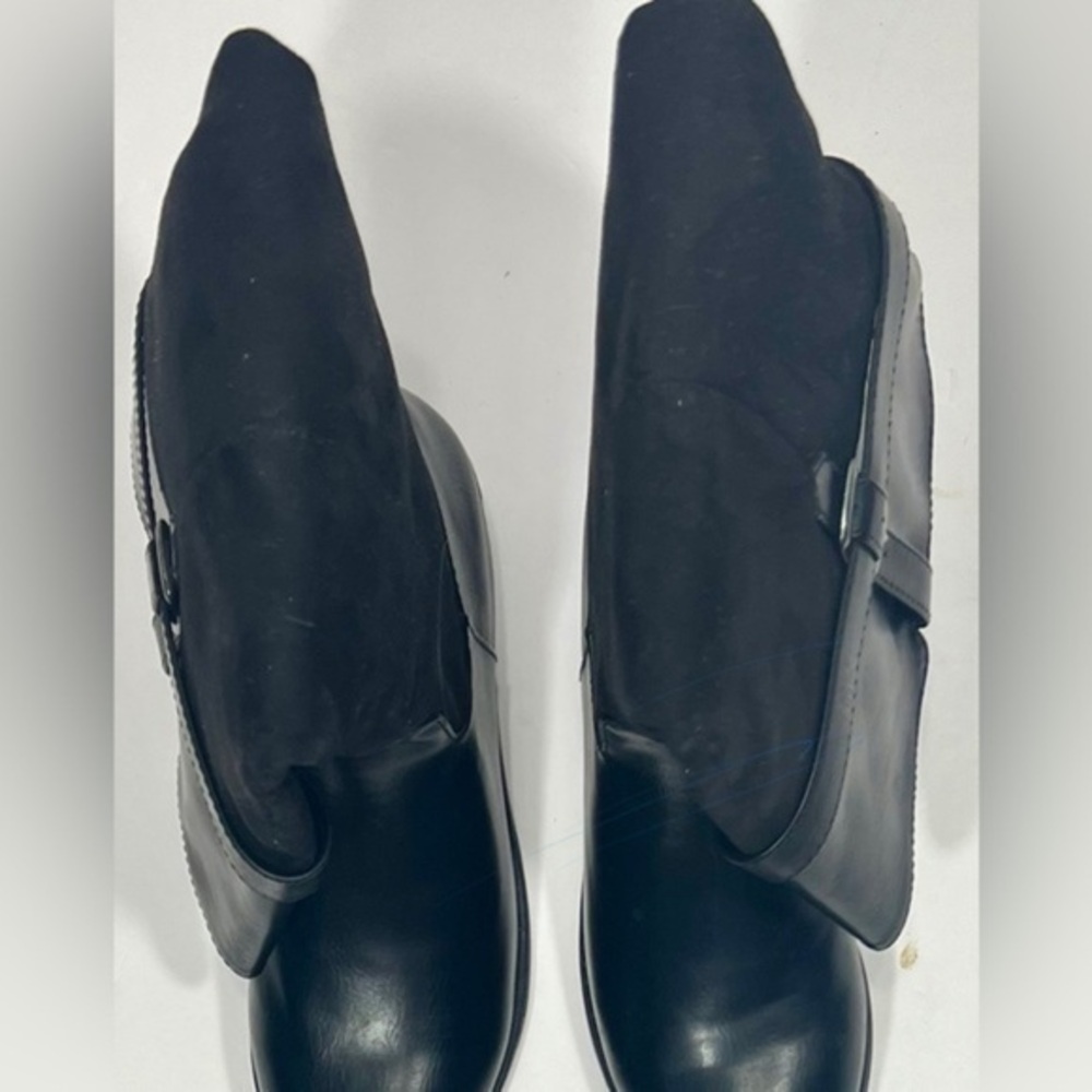 NEW RAMPAGE RAM-ISNNA BLK FAUX LEATHER BOOTS WITH ZIPPER AND STRAP SIZE 7M